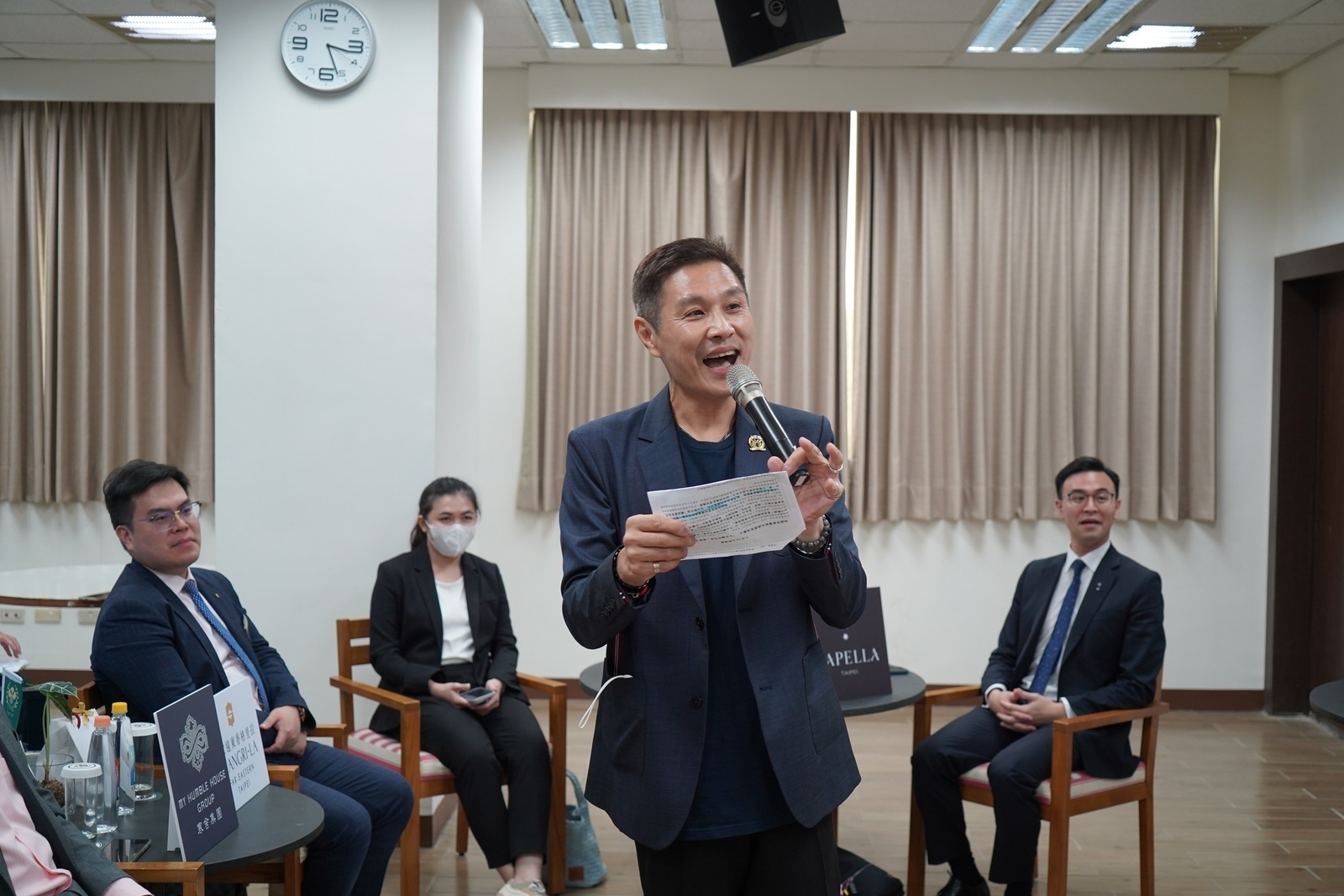 高餐大旅館系楊仁德主任妙語如珠，現場氣氛熱絡圖片